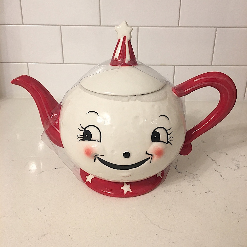 Johanna Parker Laughing Luna Red Teapot